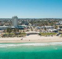 A day of leisure on the Sunset Coast - Sunshine Coast Tourism