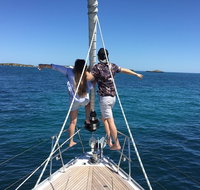 Barefoot Sailing Adventure - Sunshine Coast Tourism