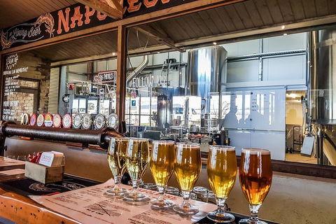 WEEKEND LOVERS Yarra Valley Wine Tour Departing From Melbourne - Weekends Only - Holiday Sunshine Coast 1