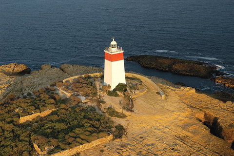Hobart Sightseeing Cruise Including Iron Pot Lighthouse - Holiday Sunshine Coast 5