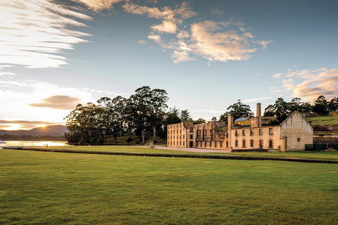 Port Arthur Shuttle From Hobart - Holiday Sunshine Coast 2