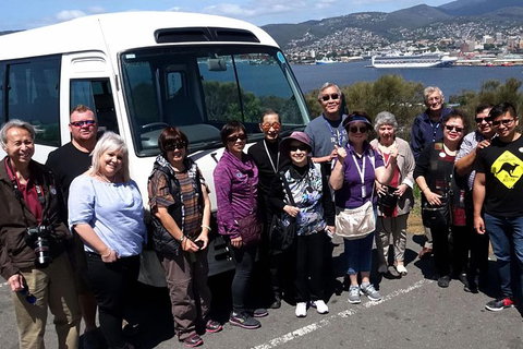 Bonorong Wildlife Park, Richmond Village, Hobart Highlights - Sunshine Coast Tourism 7