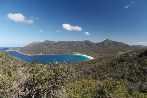 Private Wineglass Bay Day Trip From Hobart - Holiday Sunshine Coast 0