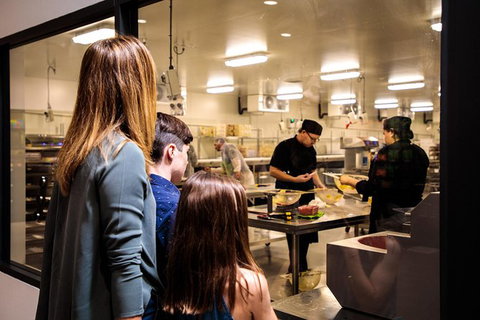 Barossa Valley Food And Wine Tour - Holiday Sunshine Coast 9