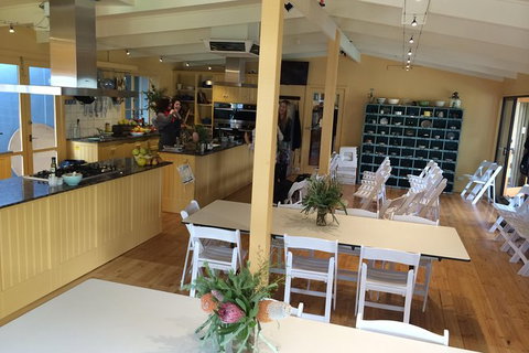 Barossa Valley Via Hahndorf ( Historical German Village ) Inc Maggie Beers Farm - Holiday Sunshine Coast 31