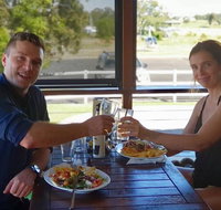 Queensland Country Pub Crawl by Helicopter - Sunshine Coast Tourism
