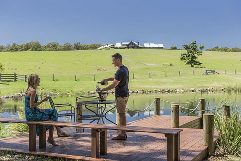 Helicopter Tour - Spicers Peak Lodge - Sunshine Coast Tourism 3