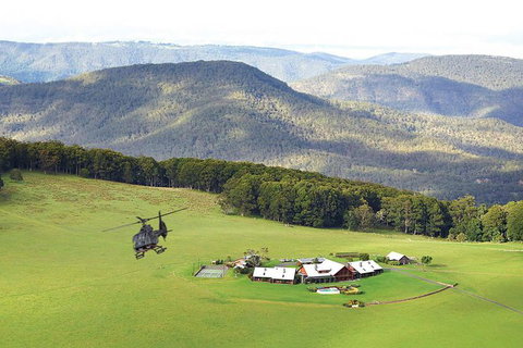 Helicopter Tour - Spicers Peak Lodge - Sunshine Coast Tourism 2