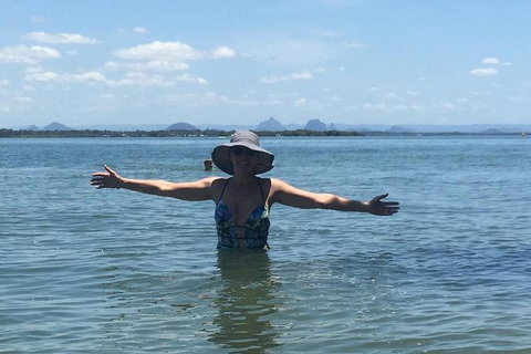 Bribie Island Boat And 4x4 Beach Tour - Sunshine Coast Tourism 5