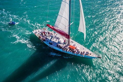 Matador Whitsundays - Holiday Sunshine Coast 3