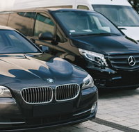 Brisbane Airport to Hotel Round-Trip Private Business Transfer - Sunshine Coast Tourism