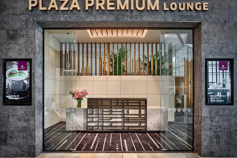 Brisbane Airport International Departure Plaza Premium Lounge - Sunshine Coast Tourism 1
