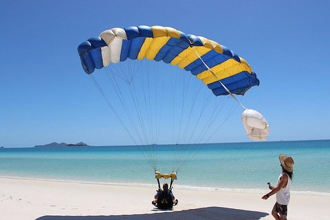 Whitehaven Beach Tandem Skydive With Beach Landing! - Holiday Sunshine Coast 0