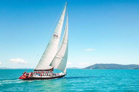 Condor Whitsundays Maxi Sailing (2 Days, 2 Nights) - Half A Double Bed - Holiday Sunshine Coast 0