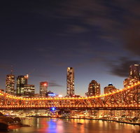 Brisbane Airport to and from Brisbane CBD for 7 ppl - Sunshine Coast Tourism