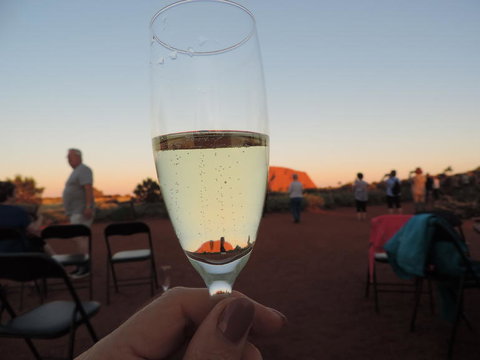 Uluru And Kata Tjuta Experience With BBQ Dinner - Sunshine Coast Tourism 2