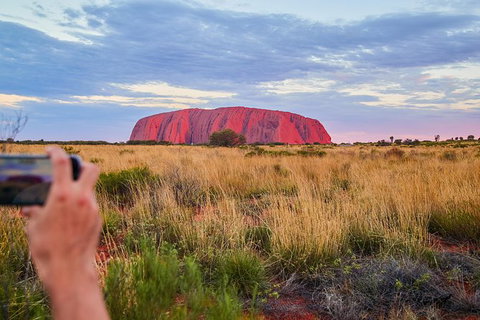 Uluru (Ayers Rock) Sunset With Outback Barbecue Dinner And Star Tour - Sunshine Coast Tourism 11