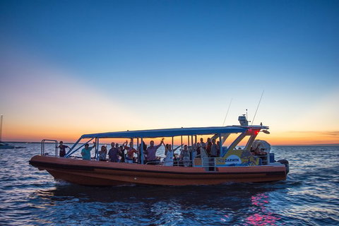 Darwin Sunset Cruise, Including Fish \'n\' Chips - Holiday Sunshine Coast 0