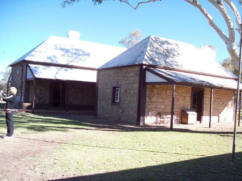 Alice Springs Highlights Half-Day Tour - Sunshine Coast Tourism 13