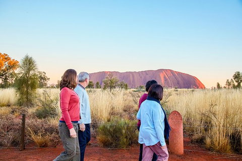 Uluru Sunrise And Kata Tjuta Half Day Trip - Holiday Sunshine Coast 9