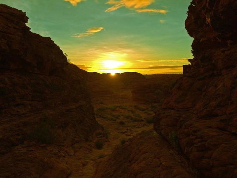 3-Day Ayers Rock To Alice Springs Camping Tour Including Kings Canyon, Kata Tjuta And Uluru - Holiday Sunshine Coast 9