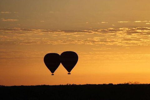 Early Morning Ballooning In Alice Springs - Holiday Sunshine Coast 2