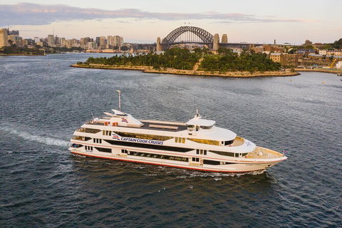 Sydney Harbour Dinner Cruise - Holiday Sunshine Coast 32