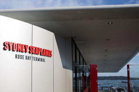 Gourmet Lunch At Jonah\'s By Seaplane From Sydney - Holiday Sunshine Coast 3