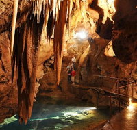 Jenolan Caves and Blue Mountains Tour from Sydney - Sunshine Coast Tourism