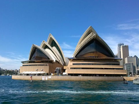 Sydney Pass: SEA LIFE Aquarium, Sydney Tower Eye, WILD LIFE Sydney, Sydney Harbour Cruise, And Madame Tussauds - Sunshine Coast Tourism 13