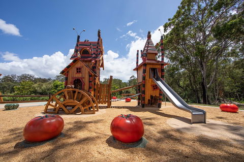 Bray Farm Park - Holiday Sunshine Coast 0