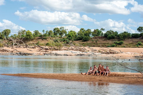 Burdekin - Holiday Sunshine Coast 0
