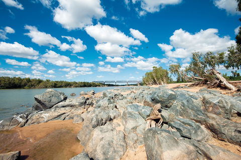 Burdekin - Holiday Sunshine Coast 2
