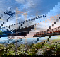 Forest Sky Pier Sealy Lookout - Holiday Sunshine Coast