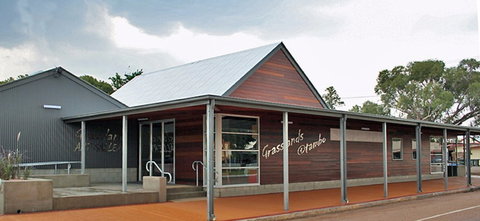 Grassland Art Gallery - Holiday Sunshine Coast 0