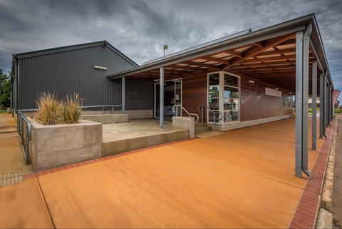 Grassland Art Gallery - Holiday Sunshine Coast 2