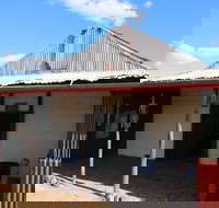 Jones Store - Holiday Sunshine Coast