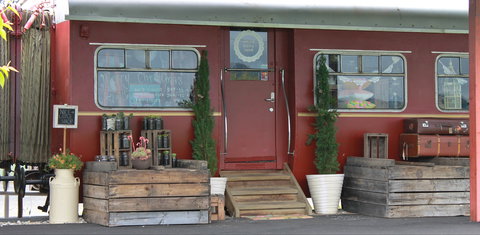 Margate Train - The - Holiday Sunshine Coast 2