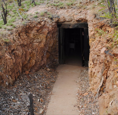 Mount Isa Underground Hospital And Museum - Holiday Sunshine Coast 2