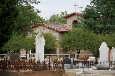 Murchison Ossario - Holiday Sunshine Coast 0