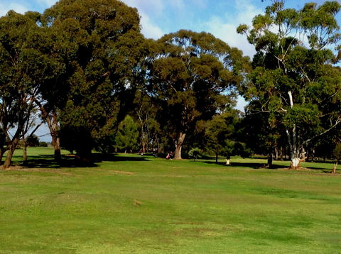 Nathalia Golf Club - Holiday Sunshine Coast 2