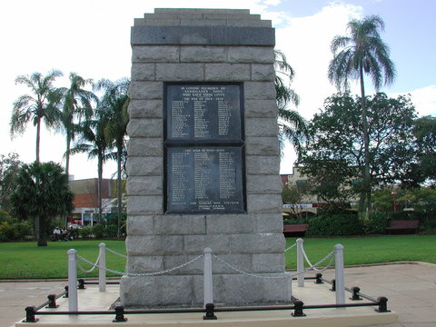 Sandgate War Memorial Park - Holiday Sunshine Coast 1