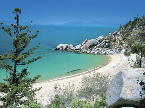 Arthur Bay - Sunshine Coast Tourism 0