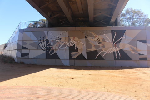 Berri Bridge Mural - Sunshine Coast Tourism 0