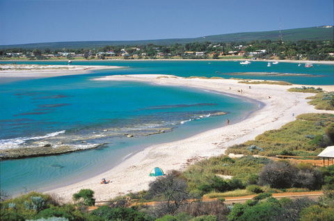 Chinaman's Beach - Holiday Sunshine Coast 0