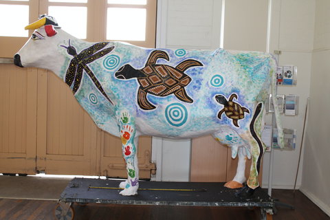 Daisy The Decorated Dairy Cow - Sunshine Coast Tourism 1