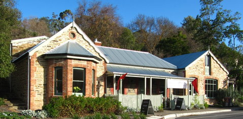 Emprades Vintage + Design - Sunshine Coast Tourism 0