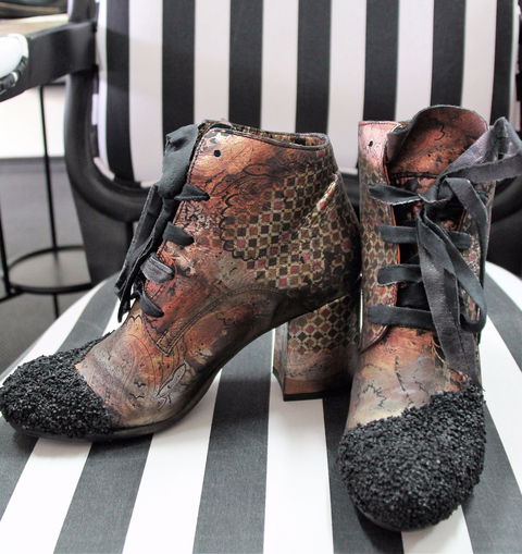 Obsession Shoes Boutique - Sunshine Coast Tourism 1