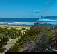 Pelican Beach Road lookout - Holiday Sunshine Coast