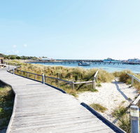 Thomson Bay - Sunshine Coast Tourism